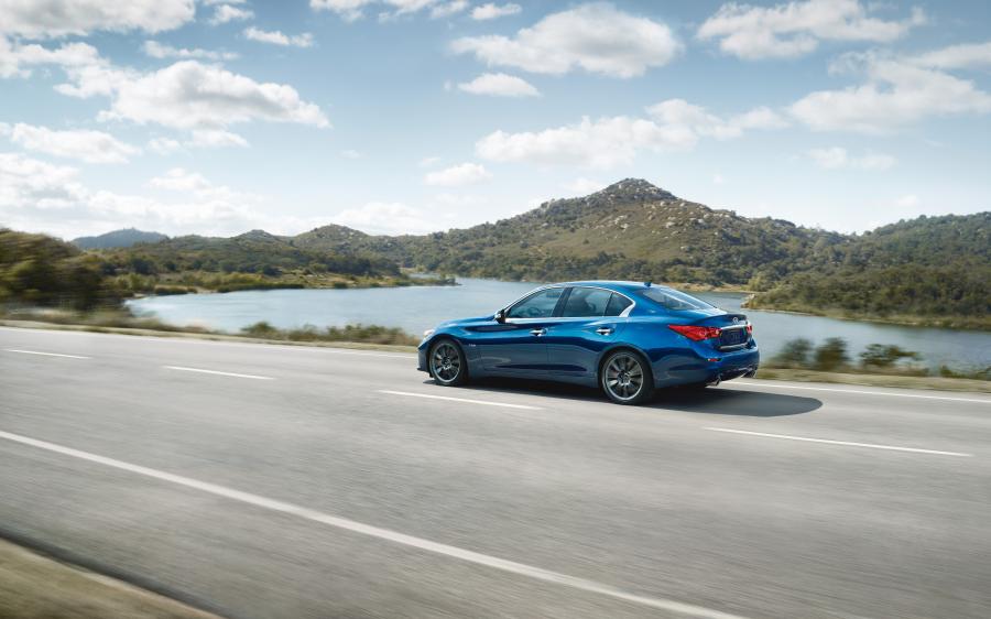  Infiniti Q50S 3.0t 2016 года  (NA) (фото 8 из 11)